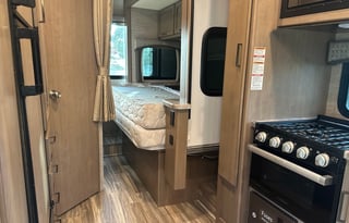 2022 Thor Motor Coach Four Winds 26B