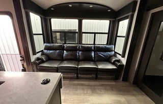 2021 Grand Design Momentum M-Class 381M