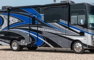 T2022 CONVENIENT & EASY TO DRIVE RV!!! GEORGE TOWN