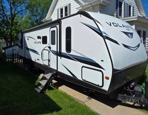 CrossRoads RV Volante 32FB