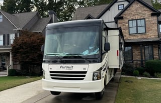 2019 Coachman Pursuit 31BH “Big Bob"