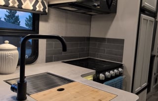 2022 Jayco Greyhawk 30Z