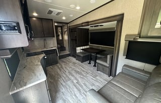 Leota - 2021 Grand Design Reflection