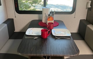 2022 Venture RV Sonic SN231VRL