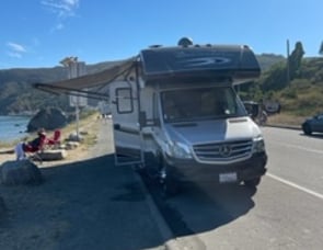 Forest River RV Sunseeker Grand Touring Series 2430S