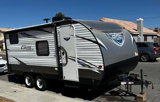 READY FOR ADVENTURE- COZY CRUISE LITE