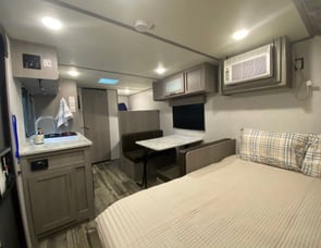 Dutchmen RV Coleman 17B