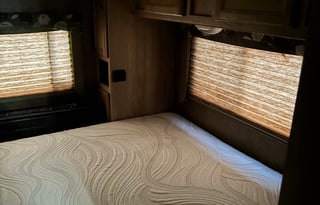 2014 Coachmen RV Freelander 32BH Chevy 4500