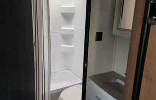 Pyramid Lake Getaway