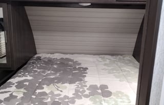 2020 CrossRoads RV Sunset Trail SS331BH