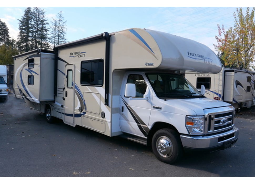 Class C Motor Home rentals in Victoria