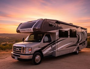 Coachmen RV Leprechaun Premier 319MB Ford 450