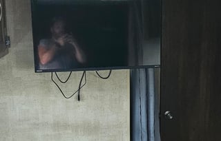 FREE WIFI & CABLE TV!!!!