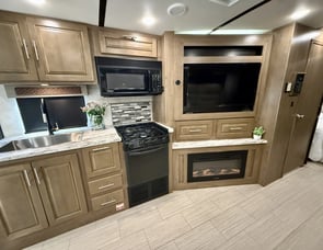 Forest River FR3 34DS