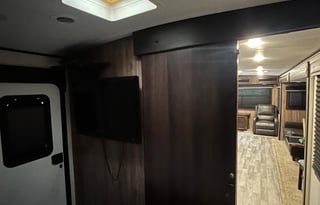 2019 Jayco White Hawk 28RL Sleeps 4 Plus Recliners