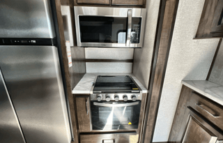 2022 Dutchmen RV Voltage vt3911