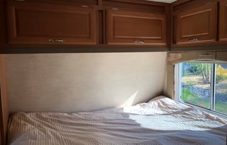 2009 Weekend Warrior Ulta Lite 30'