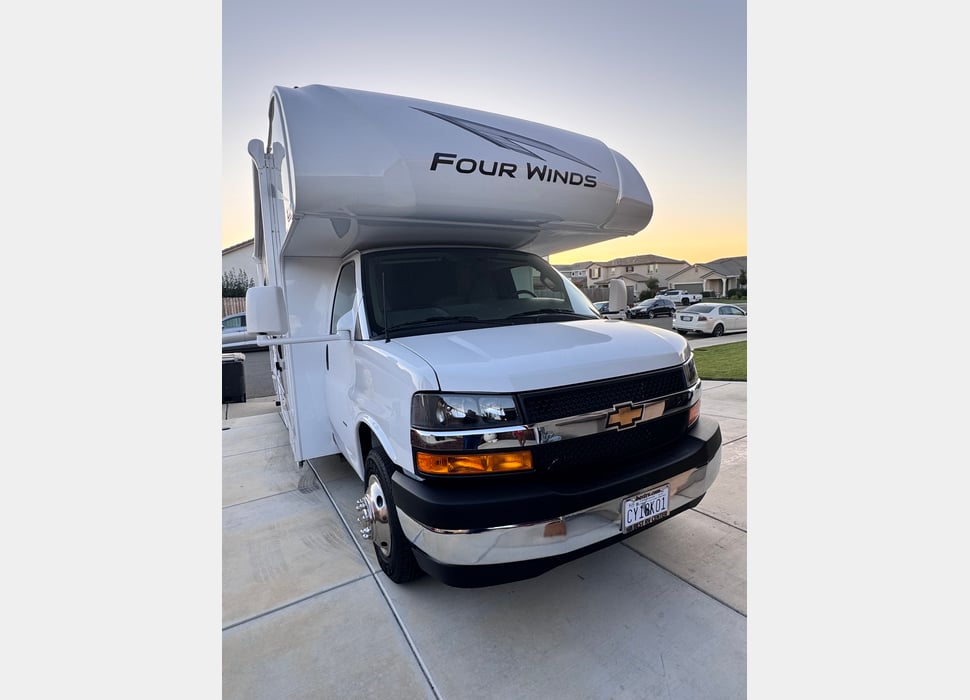 Class C Motor Home rentals in Oakland