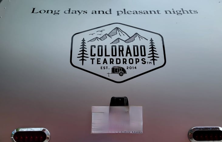 All Colorado Teardrops are custom-made, one at a time. Ultra-lightweight aluminum and sturdy framing, insulated cabins, and spacious storage. Big enough for 4, lightweight to tow.