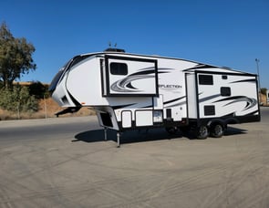 Grand Design Reflection 303RLS