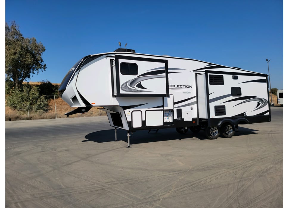 Fifth Wheel rentals in Bakersfield
