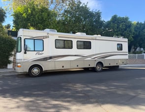 Fleetwood RV Flair 33r