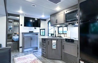 Campfire Cruisers Bunkhouse