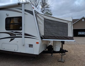 Forest River RV Rockwood Roo 23SS