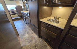 2017 Thor Motor Coach Vegas 25.4