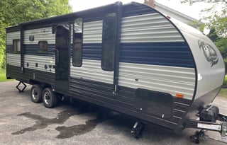 2022 Forest River RV Cherokee Grey Wolf 22RR