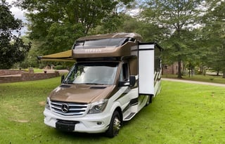 2018 Tiffin Motorhomes Wayfarer 24 QW