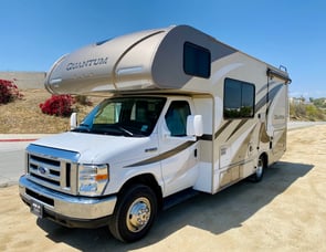 Thor Motor Coach Quantum GR22