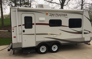 2013 Jayco Jay Feather Hybrid Expandable