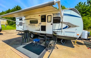 “Denali” 2010 Keystone Outback 270BH