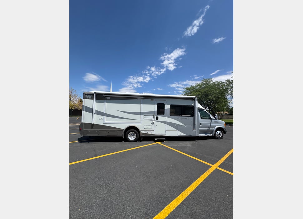 Class C Motor Home rentals in Declo