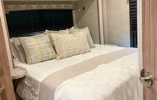 2021 Entegra Coach Odyssey 26D - "Montgomery"