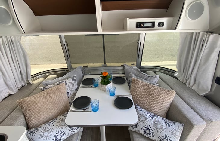 Dining area / guest bed with radio