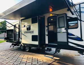 Venture RV SportTrek 320VIK