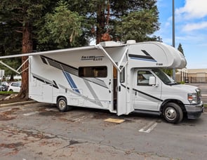 Thor Motor Coach Freedom Elite 27HE