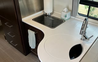 2019 Leisure Travel Serenity 24CB - Rent Cinnamon!