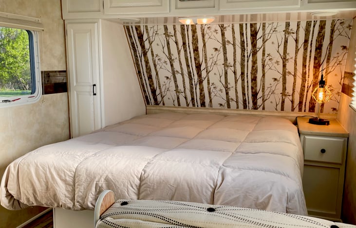 Queen Bed