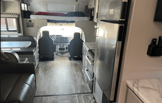 2023 Thor Geneva - G-Unit