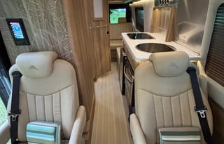 2020 Airstream Interstate Tommy Bahama 4x4