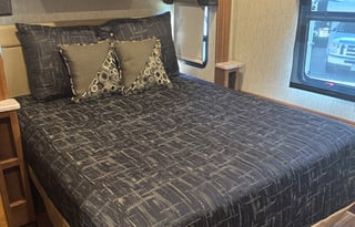 2018 Coachmen Forest River SLMO1644