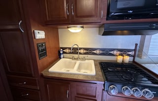 Clean Reliable Winnebago Orlando/Daytona Delivery