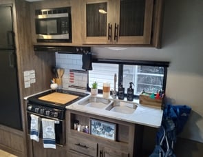 Heartland Pioneer BH 250