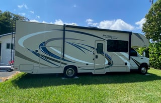 Florida Magical Getaway 29Ft Class C RV Motorhome
