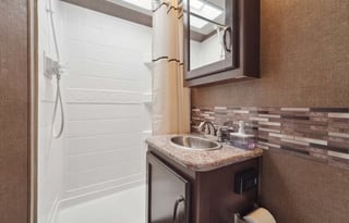 2019 Thor Freedom Elite 22HE w/ Flex Miles