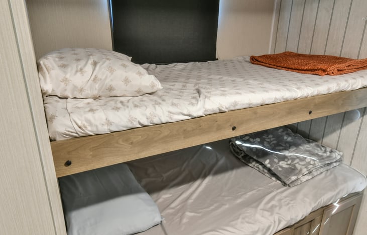 2 bunks in bunkroom