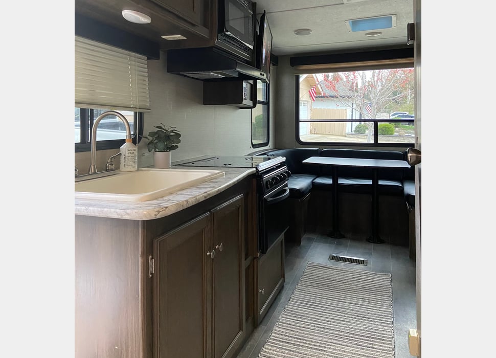 Travel Trailer rentals in Manteca